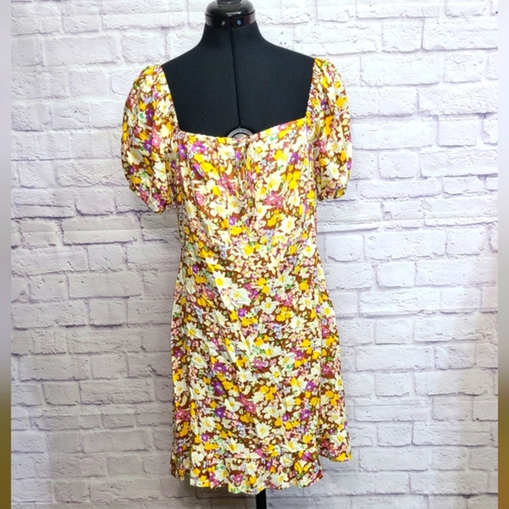 Sanctuary Fresh Breeze Floral Dress in Sunny Field 10 - Picture 1 of 6